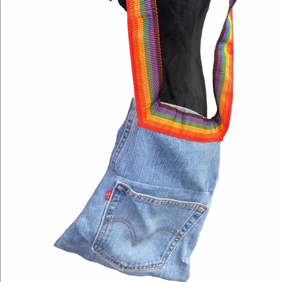 Handmade re-purposed Levi’s LGBTQ denim shoulderbag - Picture 6 of 10